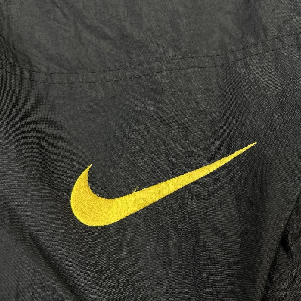 Nike Logo Nylon Pullover Sweatshirt Shirt Black White Vintage 90's Youth XL